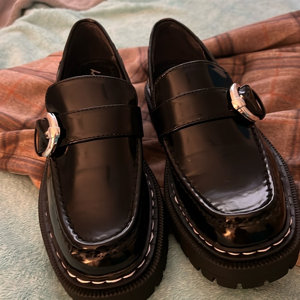 Circus by Sam Edelman black loafers